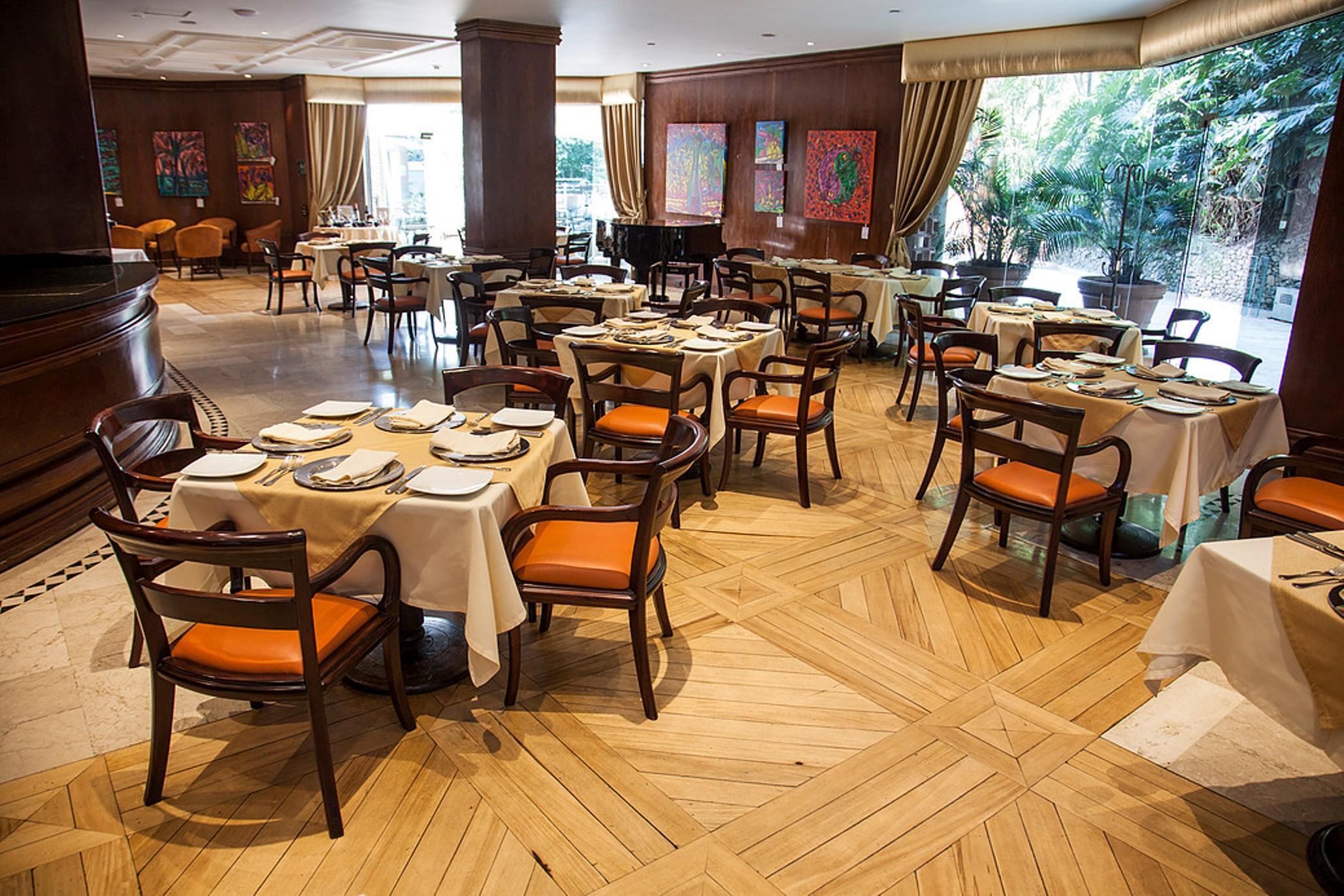 Hotel Dann Carlton Belfort Medellin Ngoại thất bức ảnh The restaurant