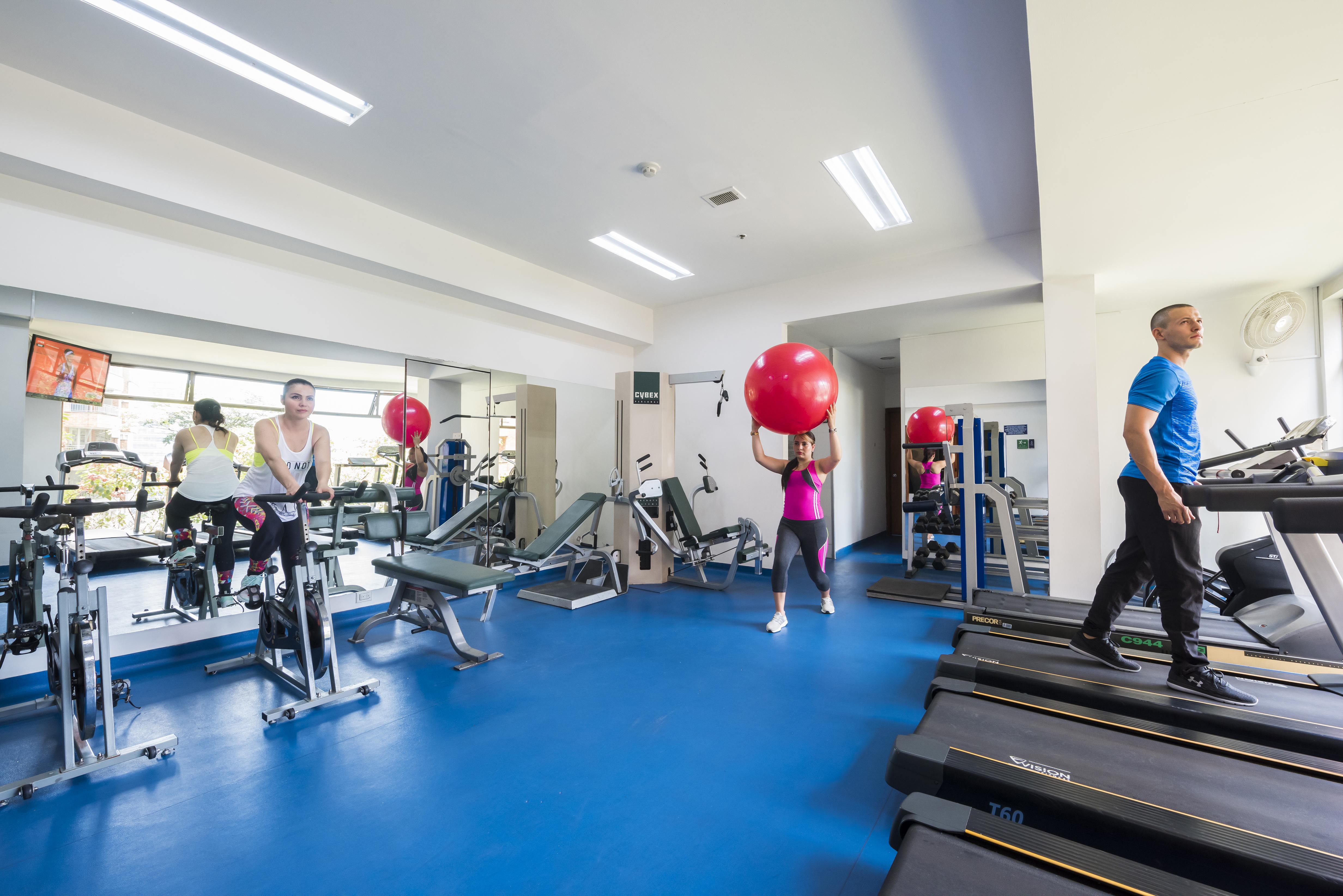 Hotel Dann Carlton Belfort Medellin Ngoại thất bức ảnh The gym at the University of Roehampton