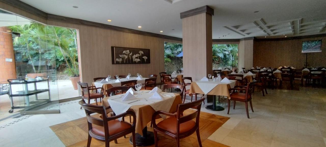 Hotel Dann Carlton Belfort Medellin Ngoại thất bức ảnh The restaurant