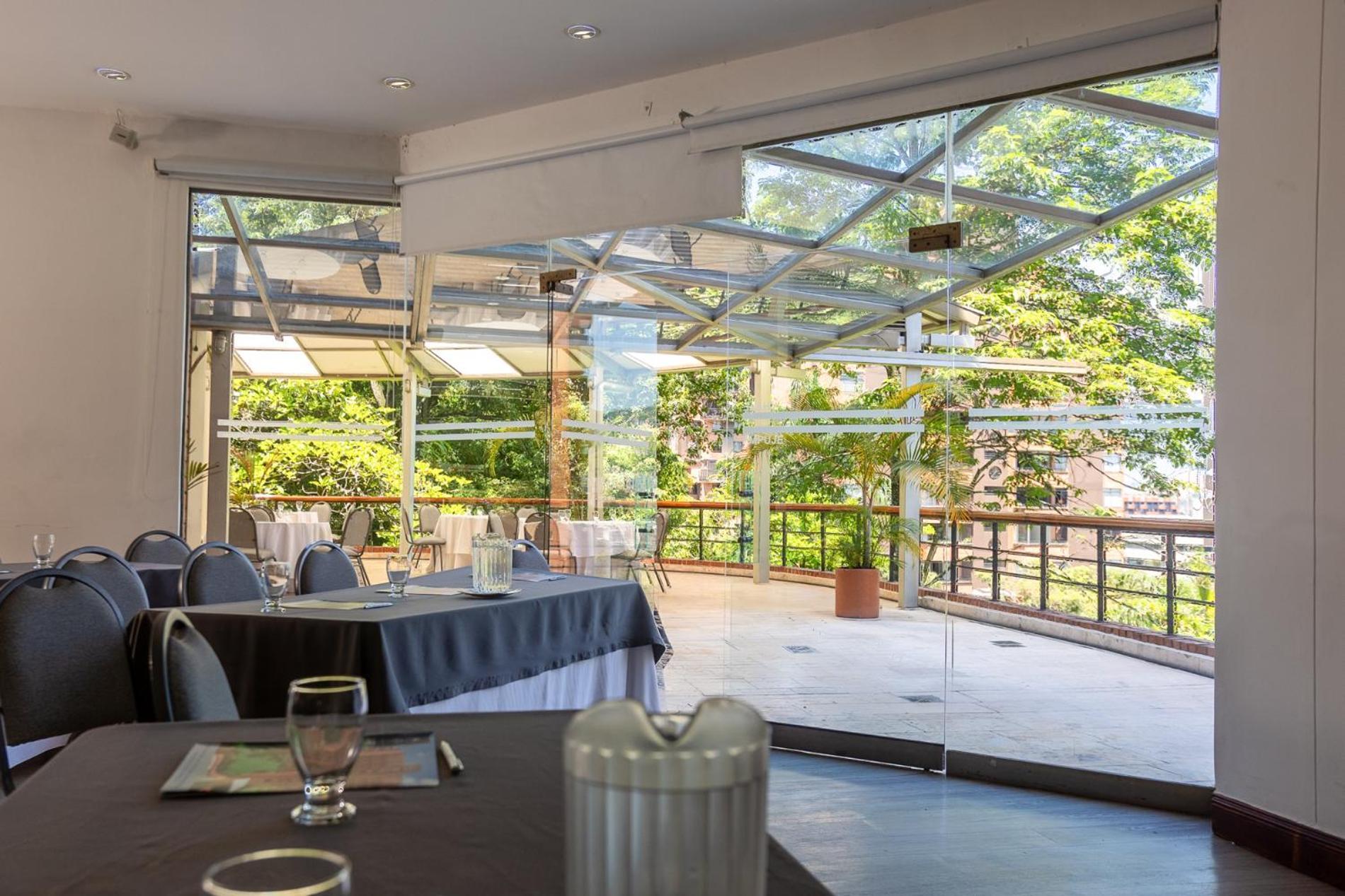 Hotel Dann Carlton Belfort Medellin Ngoại thất bức ảnh The restaurant